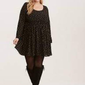 Black & Yellow Star Print Georgette Strappy V-Back Skater Dress